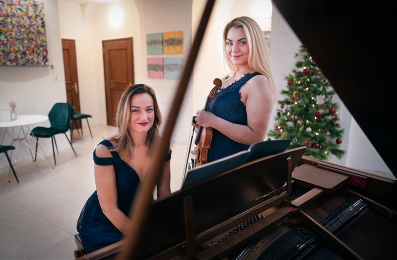 Everything Czech: Private Concert with Exclusive Wine and Delicacies - preview image